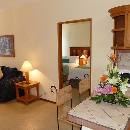 El Ameyal Hotel And Family Suites Cabo San Lucas Exterior photo