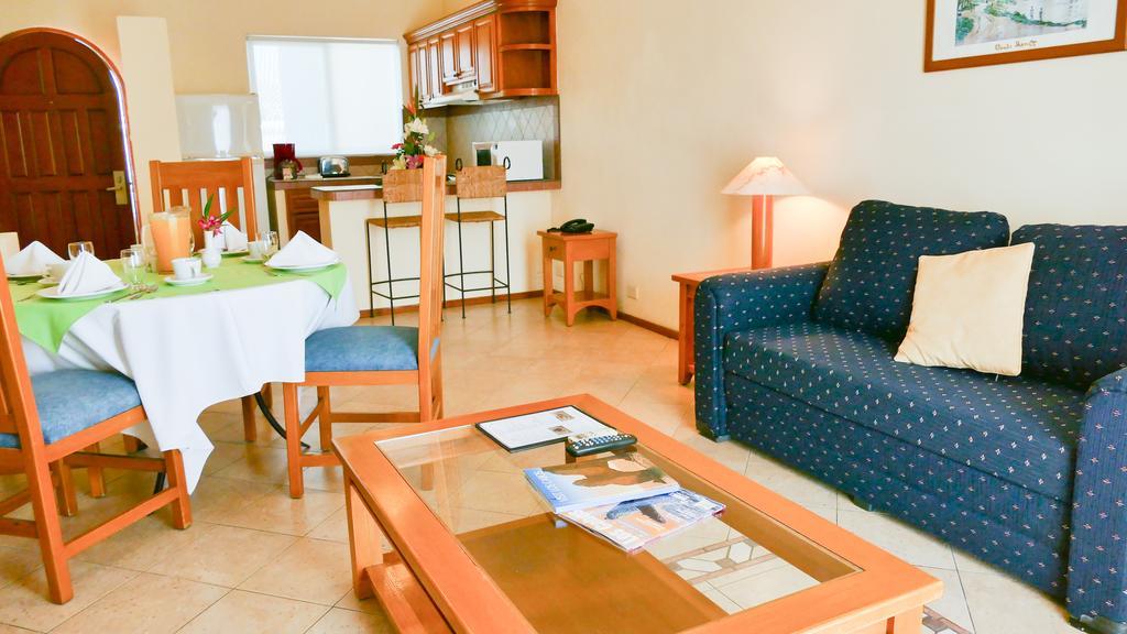 El Ameyal Hotel And Family Suites Cabo San Lucas Exterior photo